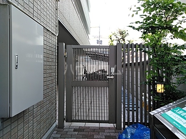 5/6 エントランス