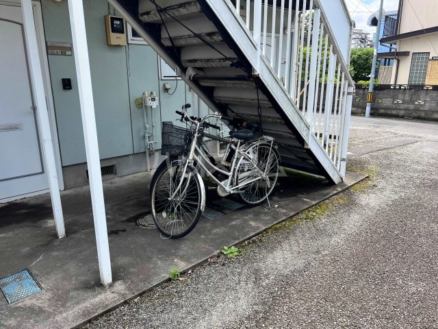 20/29 駐車場