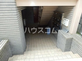 3/4 エントランス