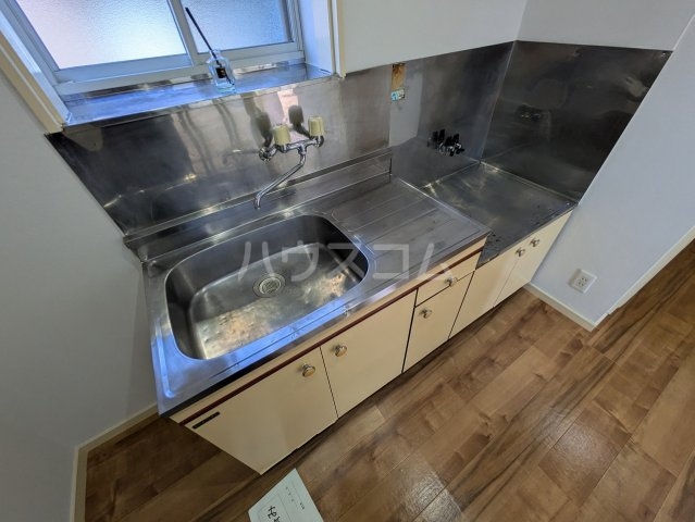 16/30 キッチン
