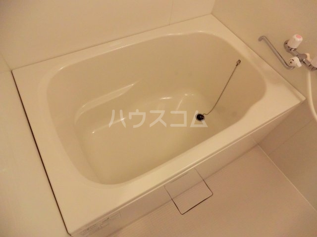 14/30 浴室
