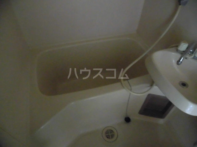 14/30 浴室