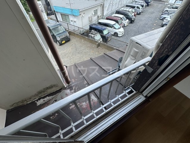 25/30 バルコニー