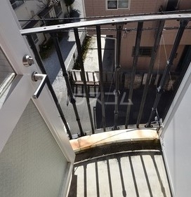 15/26 バルコニー