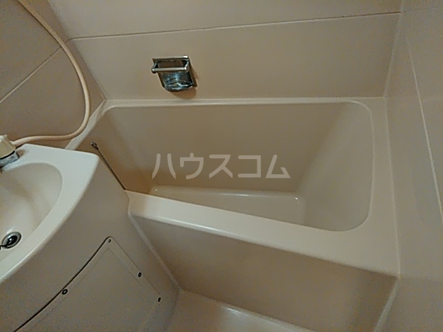 15/30 浴室