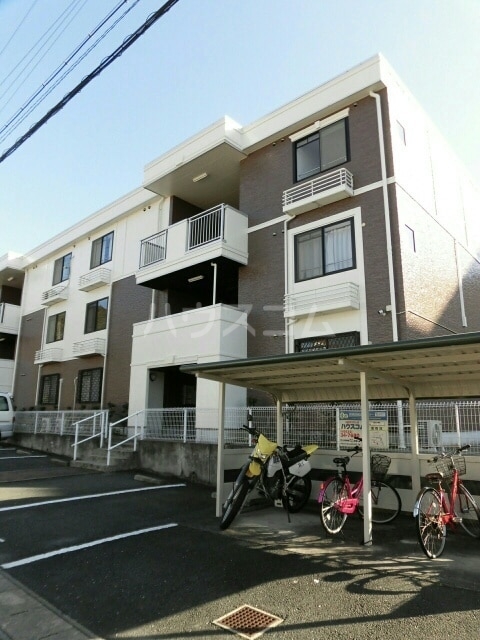 15/25 エントランス