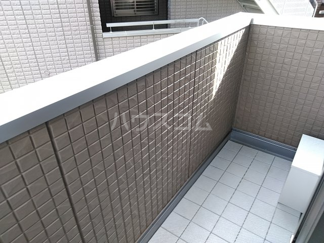 20/26 バルコニー