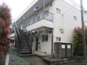 16/26 エントランス