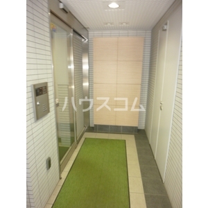 14/15 エントランス