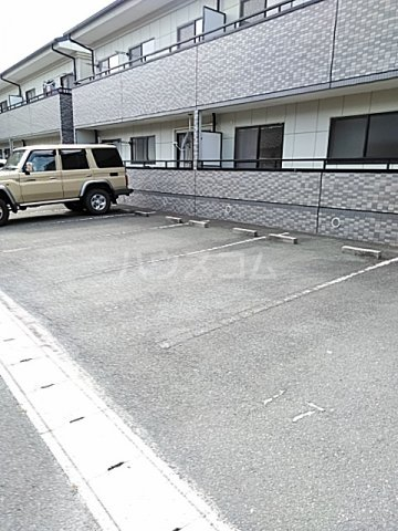 15/24 駐車場