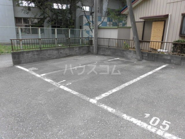4/11 駐車場