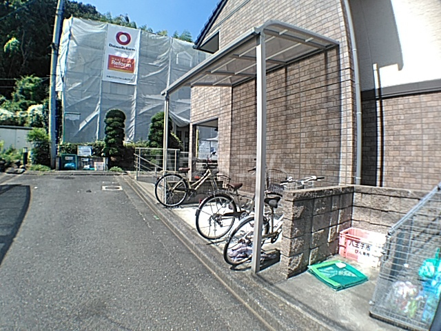 21/30 エントランス