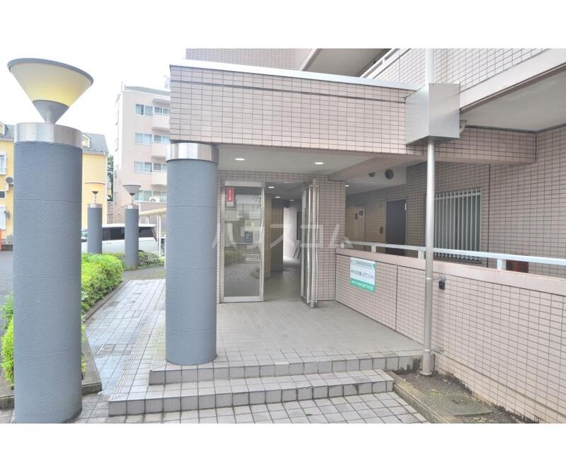 13/24 エントランス