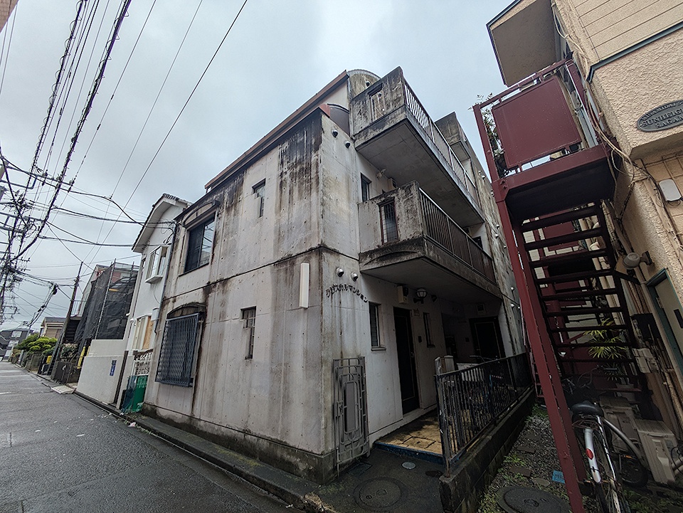 2/30 外観