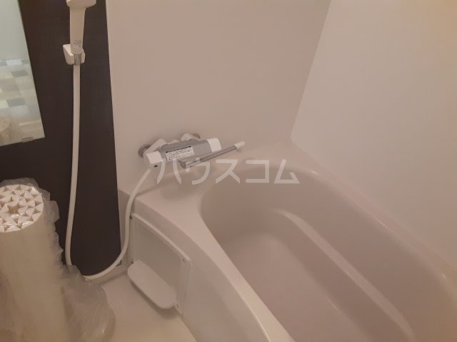 14/30 浴室
