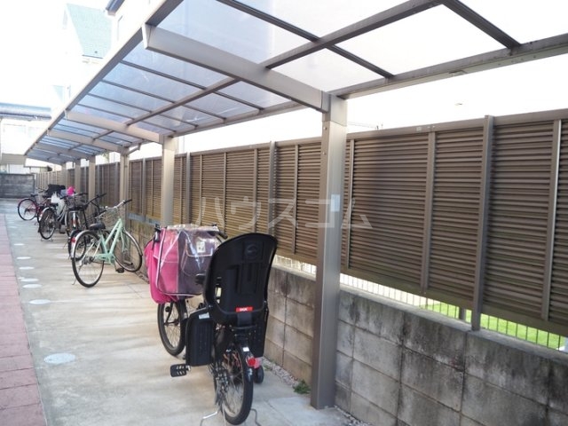 14/24 エントランス