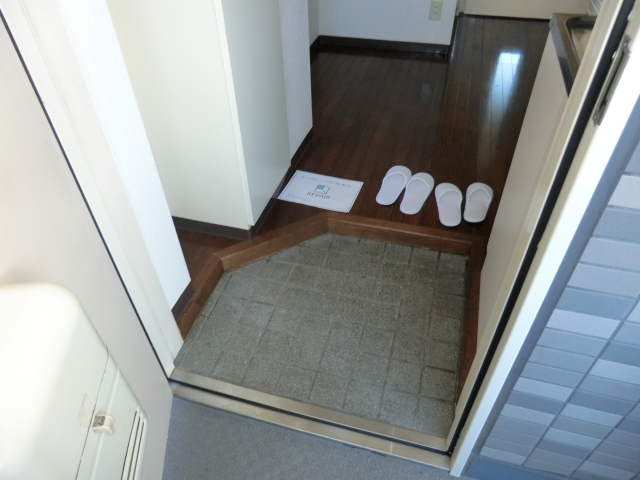 6/18 玄関
