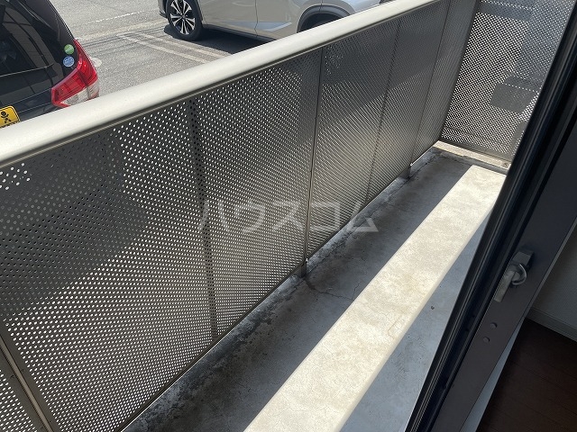 23/30 バルコニー