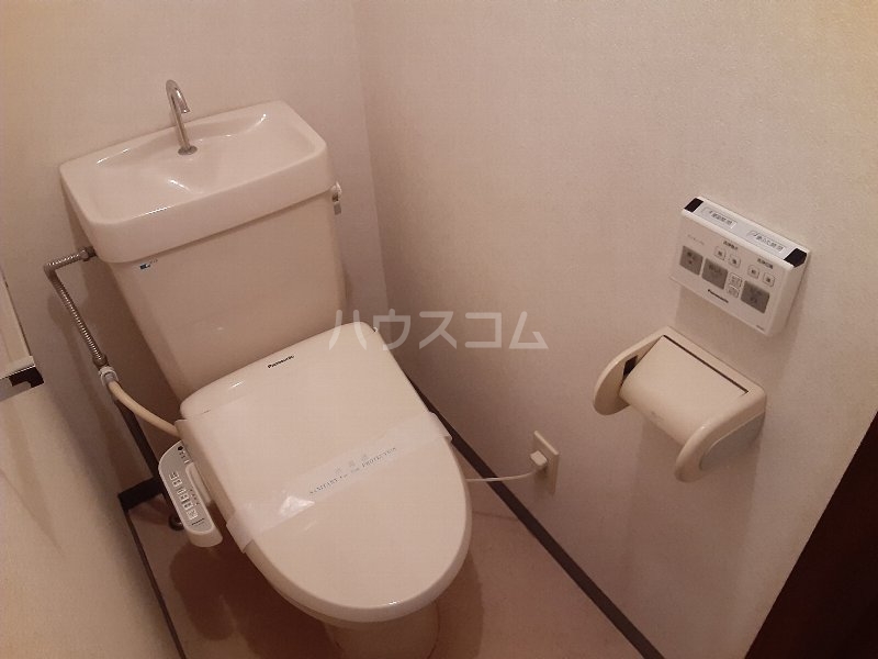 14/30 トイレ