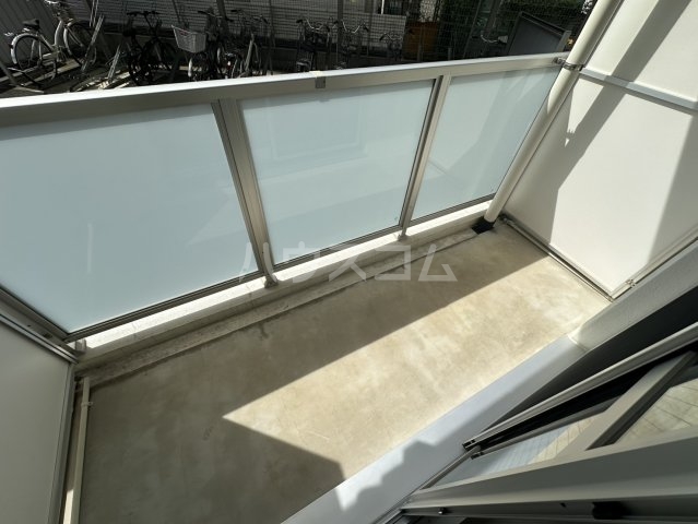 22/30 バルコニー