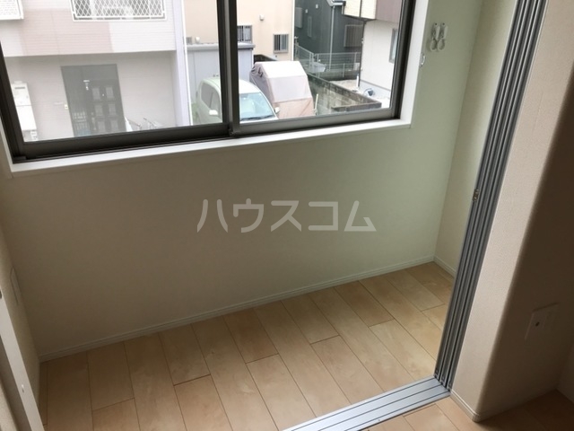 13/30 バルコニー