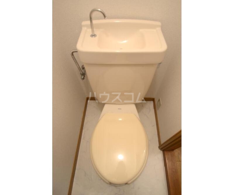 18/30 トイレ