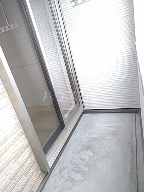 20/30 バルコニー