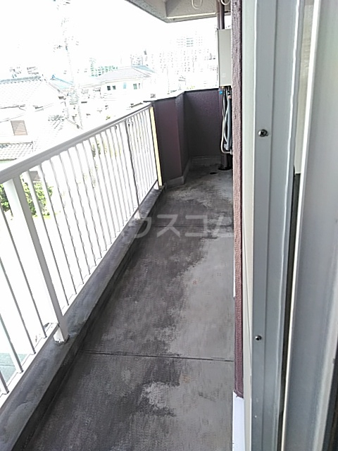 21/30 バルコニー