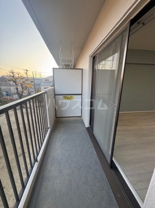 15/28 バルコニー