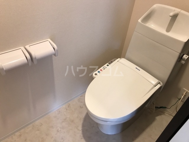 13/30 トイレ