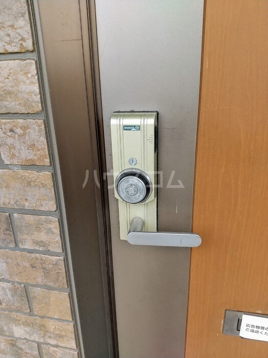 14/22 エントランス