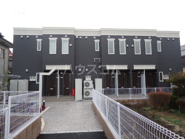 20/23 エントランス