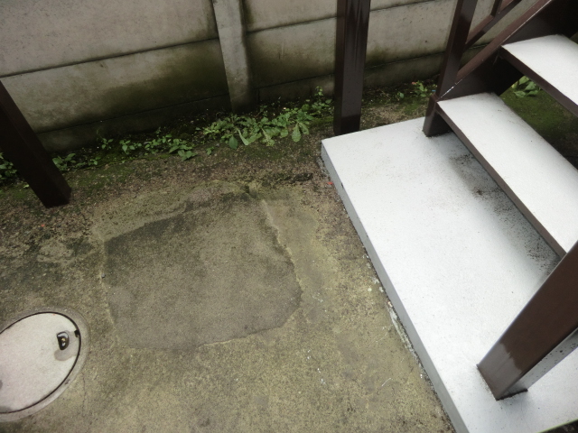 22/30 エントランス