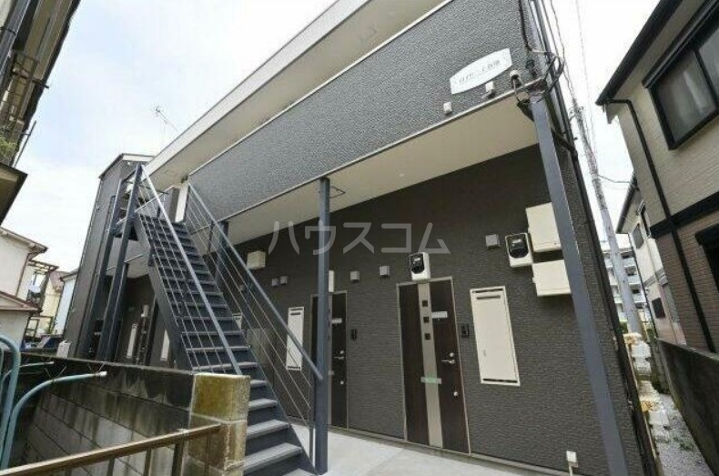 2/30 外観