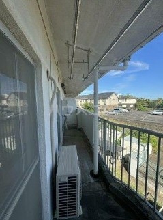 13/18 バルコニー