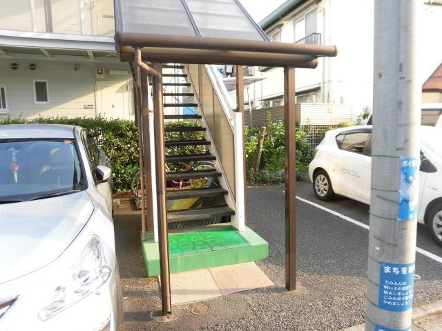 21/29 エントランス