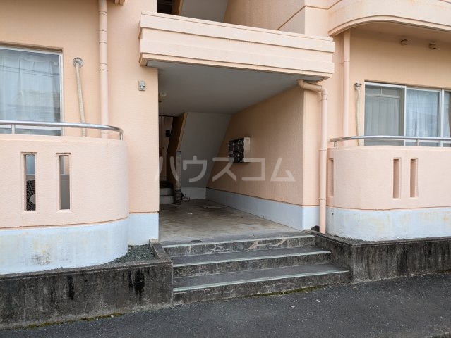 20/25 エントランス