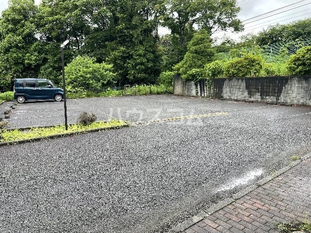 19/20 駐車場