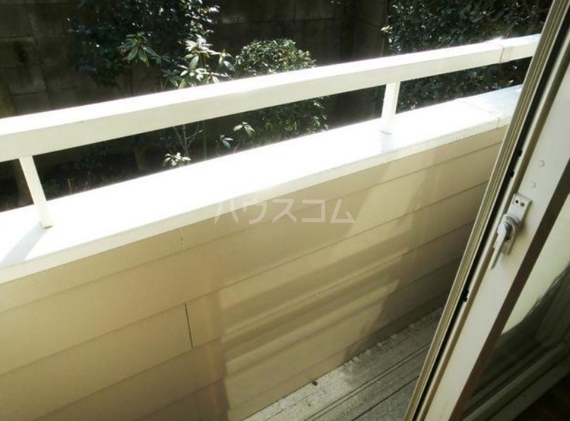 13/23 バルコニー