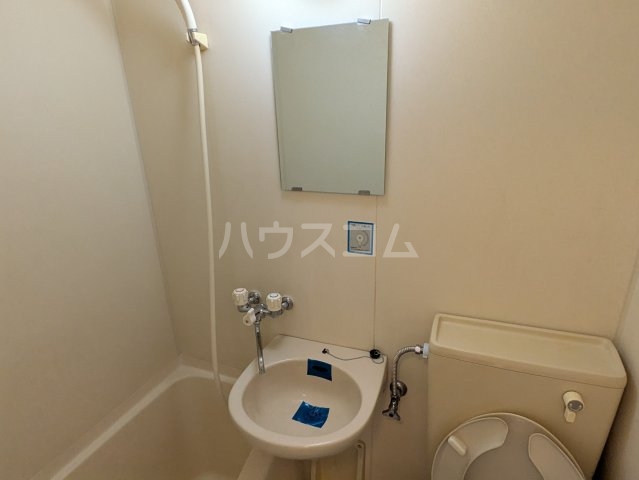 13/30 洗面