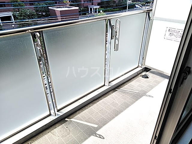 20/30 バルコニー