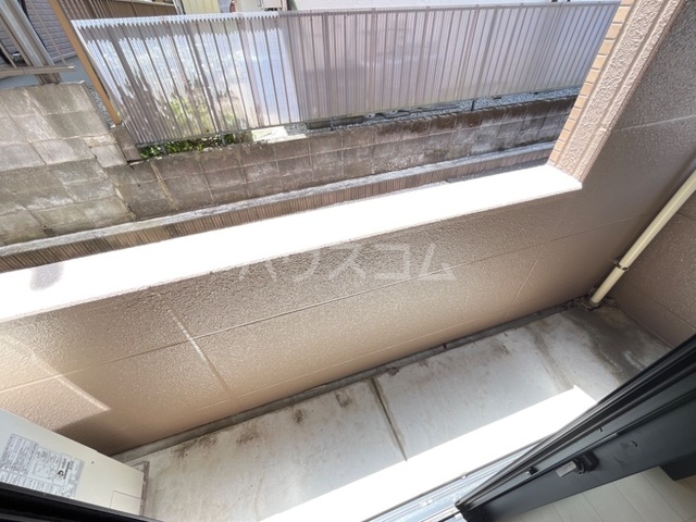 15/22 バルコニー