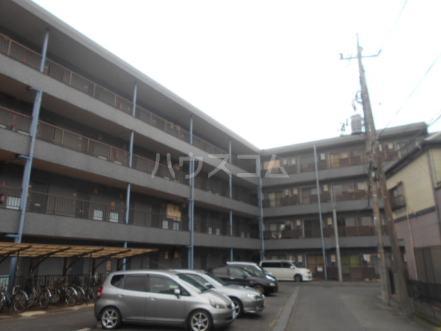 16/26 エントランス