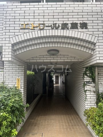 29/30 エントランス