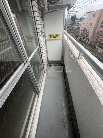 23/30 バルコニー