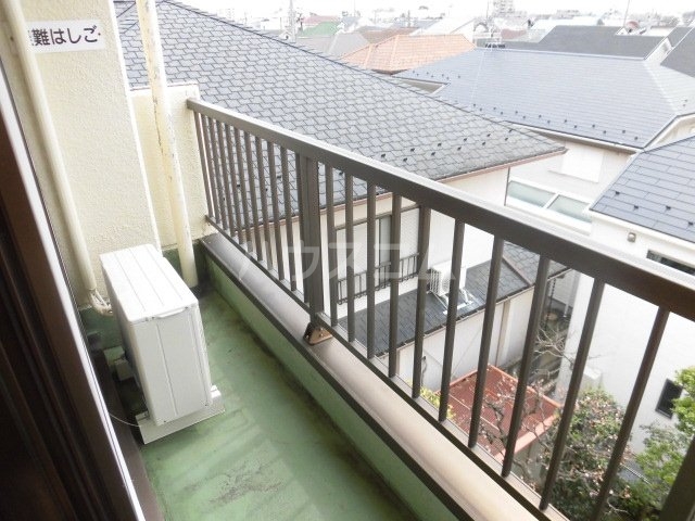 19/24 バルコニー