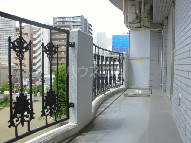 21/30 バルコニー