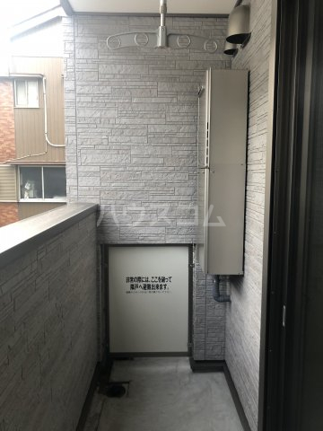 18/30 バルコニー