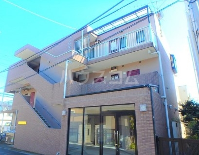 29/30 エントランス