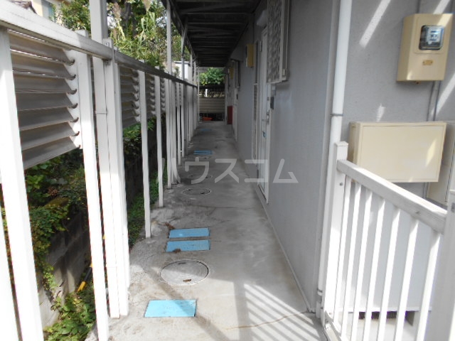 21/25 エントランス